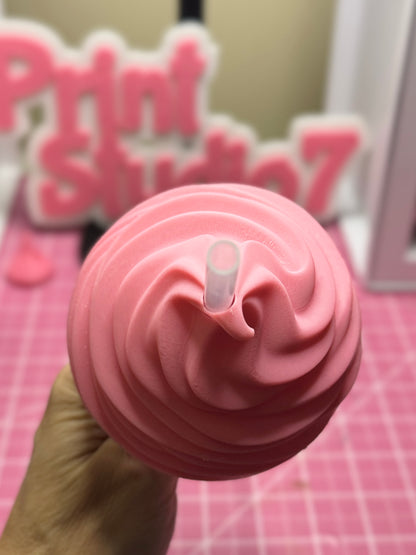 Straw Topper 010126_1