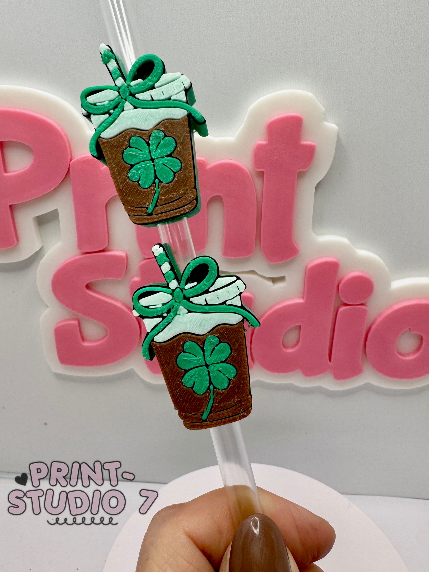 Straw Topper 013025-01