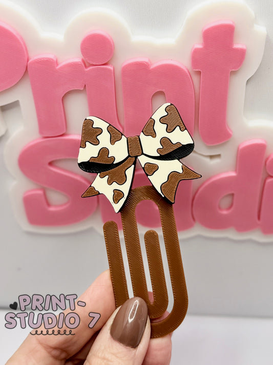 Jumbo Paper Clip 013025-04