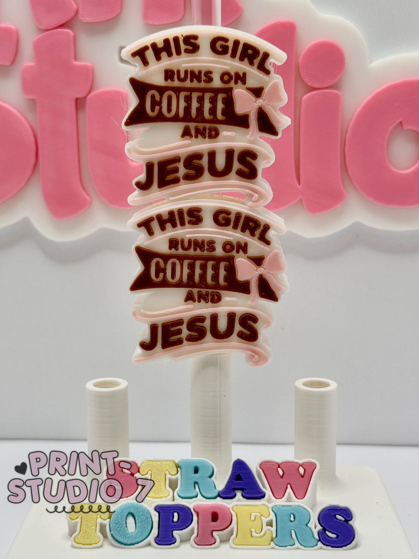 Straw Topper 013025-10